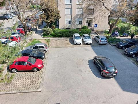 Apartmány s parkovištěm Split (3)