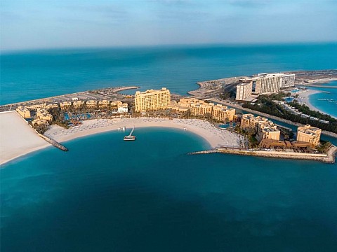 DoubleTree by Hilton Resort & Spa Marjan Island (2)