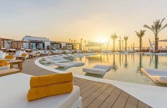 Nikki Beach Resort & Spa Dubai (5)