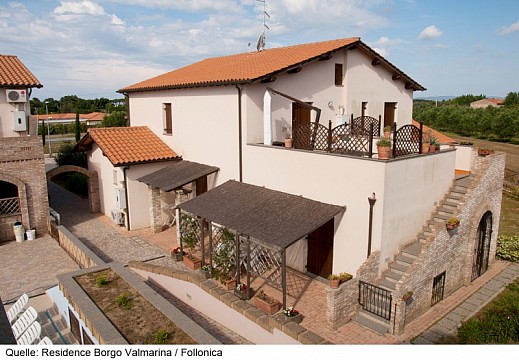 Residence Borgo Valmarina (2)