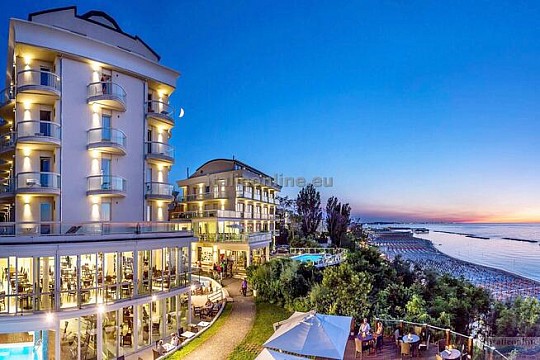 Hotel Sans Souci (3)
