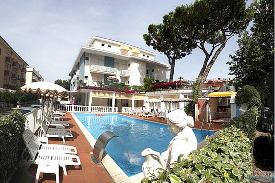 Hotel Villa Dei Fiori (2)