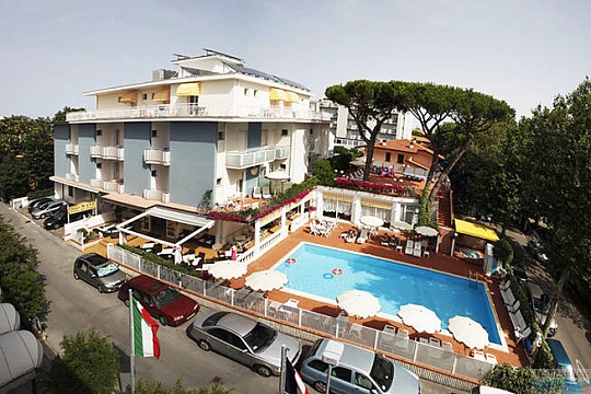Hotel Villa Dei Fiori (4)