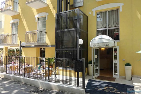 Hotel La Gioiosa (2)