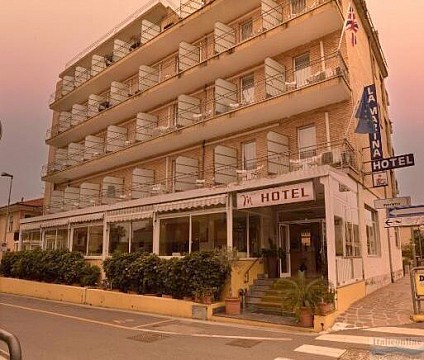 Hotel La Marina (2)