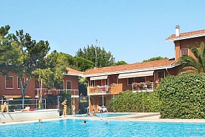 Giardino Villaggio Apartments