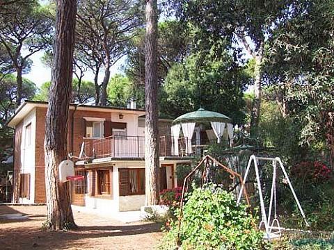 Villa Pineta (2)
