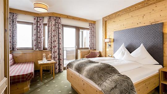 Hotel Almhof (2)