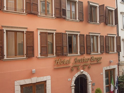 Hotel Antico Borgo (2)