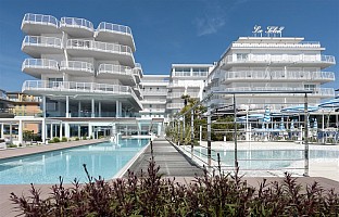 Le Soleil Hotel