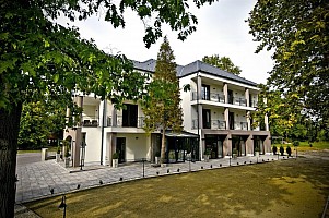 Divina Boutique Hotel
