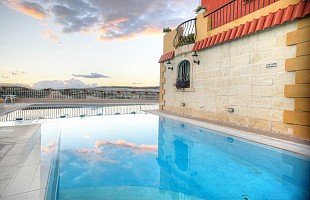 Soreda Hotel
