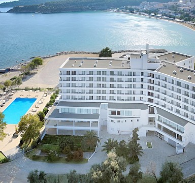 Lucy hotel