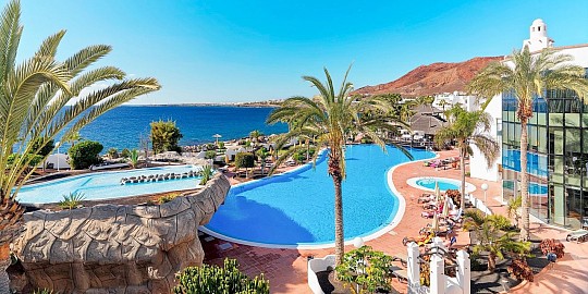H10 Timanfaya Palace (4)