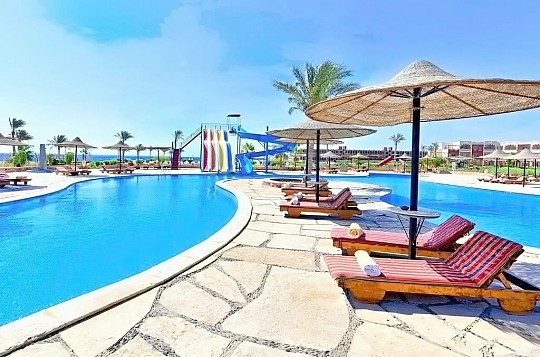 Bliss Nada Beach Resort (5)