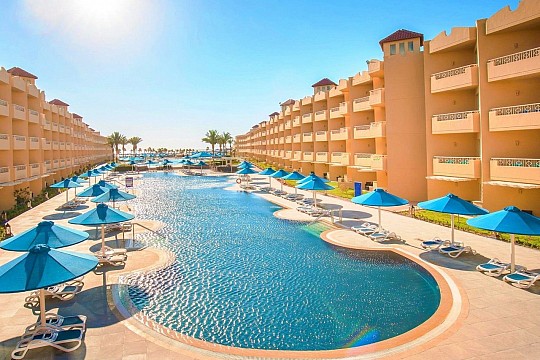 Amwaj Beach Club Abu Soma (2)