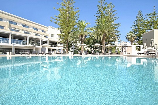 Vantaris Luxury Beach Resort (4)