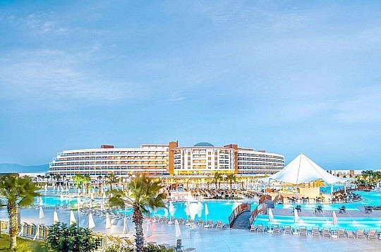 Aquasis De Luxe Resort and SPA (3)