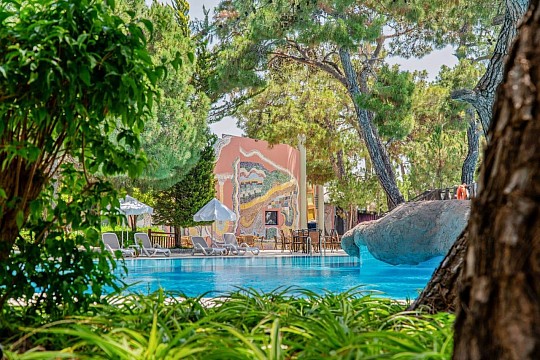 Blue Waters Club & Hotel (5)