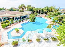Acacia Marina Hotel