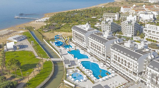 DIAMOND DELUXE HOTEL (5)