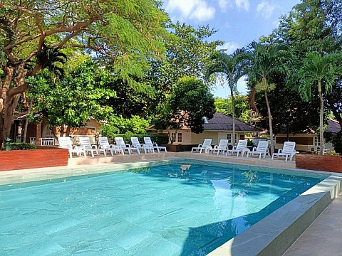 Malibu Garden Resort - Bangkok Palace Hotel (3)