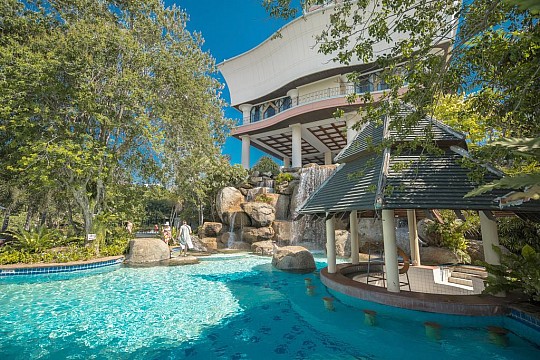 Long Beach Garden Hotel **** - Bangkok Palace Hotel ***+ (3)