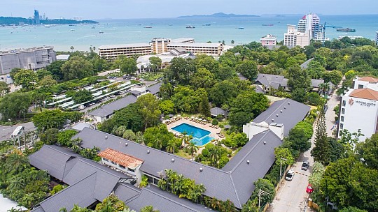 Sunshine Garden *** - Bangkok Palace Hotel ***+