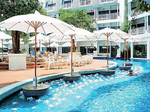 Andaman Seaview Hotel **** - Bangkok Palace Hotel ***+ (3)