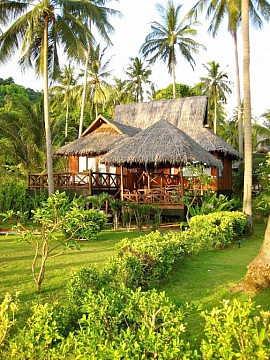 Saii Phi Phi Island Village **** - Katathani Resort ***** - Bangkok Palace Hotel ***+ (2)