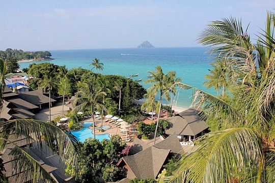 Holiday Inn Resort **** - Andaman Seaview Hotel **** - Bangkok Palace Hotel ***+