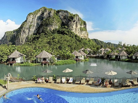 Peace Laguna Resort & Spa **** - BW Bangtao Beach Resort **** - Bangkok Palace Hotel ***+ (2)