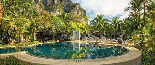 Peace Laguna Resort & Spa **** - BW Bangtao Beach Resort **** - Bangkok Palace Hotel ***+ (4)