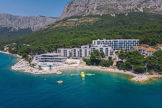 Morenia Resort