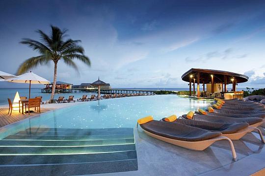 Centara Ras Fushi Resort & Spa - Adults Only (3)