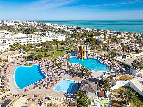 Hotel Les Quatre Saisons & Aqua Park