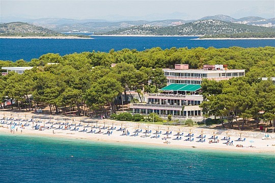 Hotel Zora*** (3)