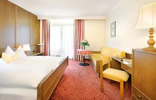 Hotel St. Hubertus Lofer (3)