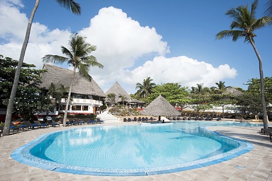 Hotel Karafuu Beach Resort (2)