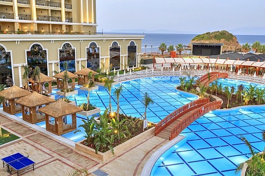 Hotel Sunis Efes Royal Palace Resort and Spa (3)