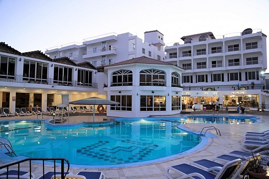 Hotel Minamark Beach Resort (2)