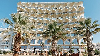 Epidamn White Sensation Hotel