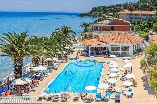 Hotel Chryssi Akti (2)