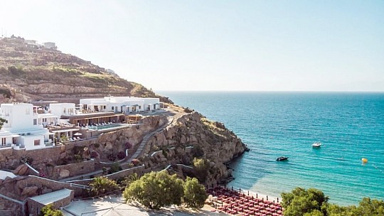 Super Paradise Suites (5)