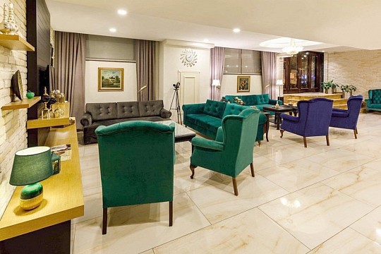Golden Crown Hotel (5)