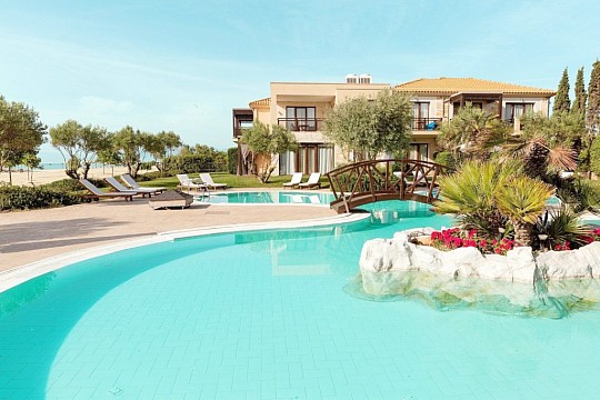 Mediterranean Village Hotel and Spa (5)