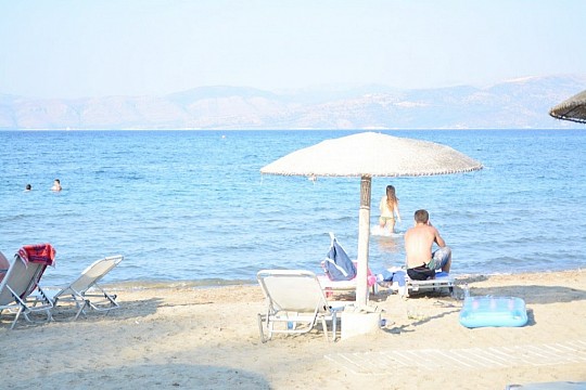 Cavos Beach House (3)