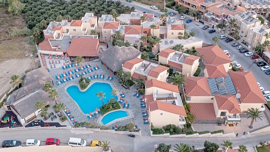 Theo Hotel Agia Marina