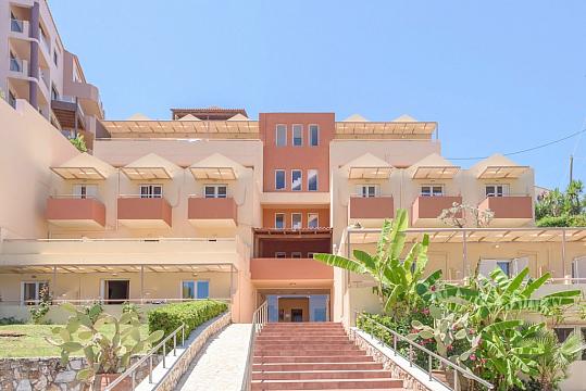 Theo Hotel Agia Marina (3)