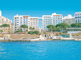 The Plaza & Plaza Regency Hotel
